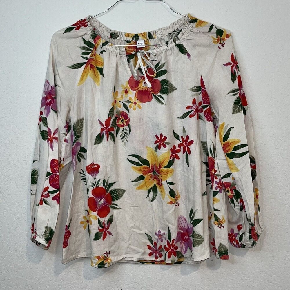 Old Navy 100% Cotton Blouse Medium Floral Woman Relax Fit Cotton peasant Sleeves